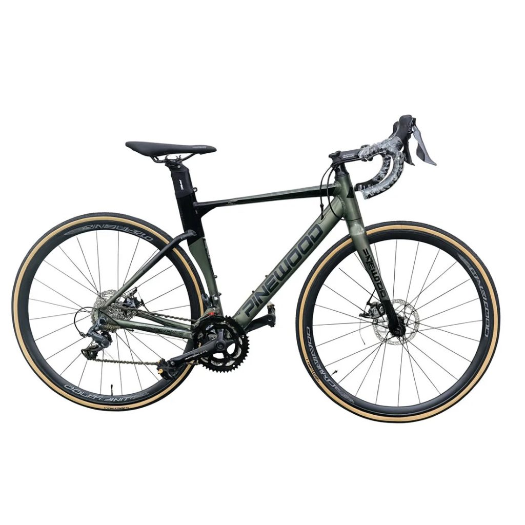 Bicicleta de Ruta Pinewood Ares Alloy Shimano Claris Freno de Disco